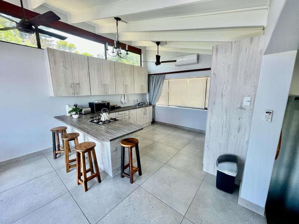 Billfish Apartments Ballito Eksteriør bilde